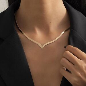 New! “The V” Gold Necklace (3030) NWOT